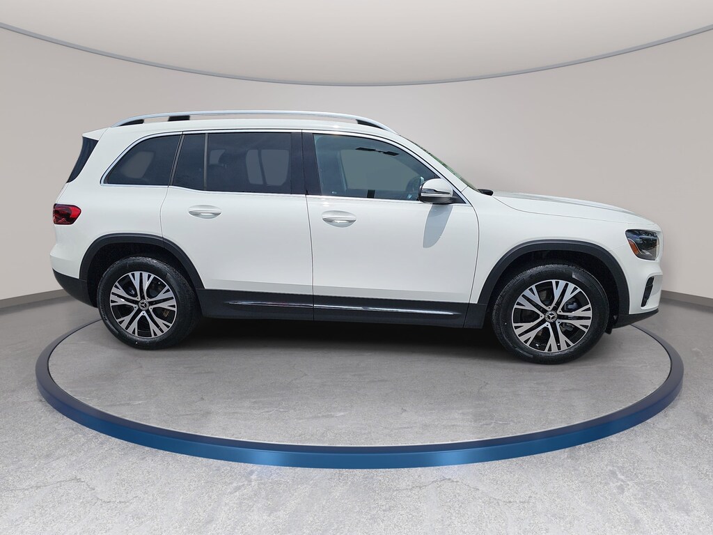 New 2026 Mercedes-Benz GLB 250 SUV