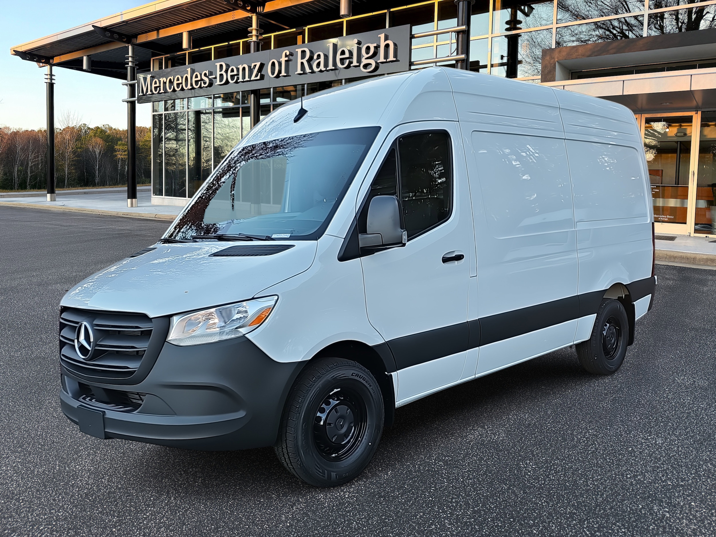 2026 Mercedes-Benz Sprinter Cargo Van Base's photo