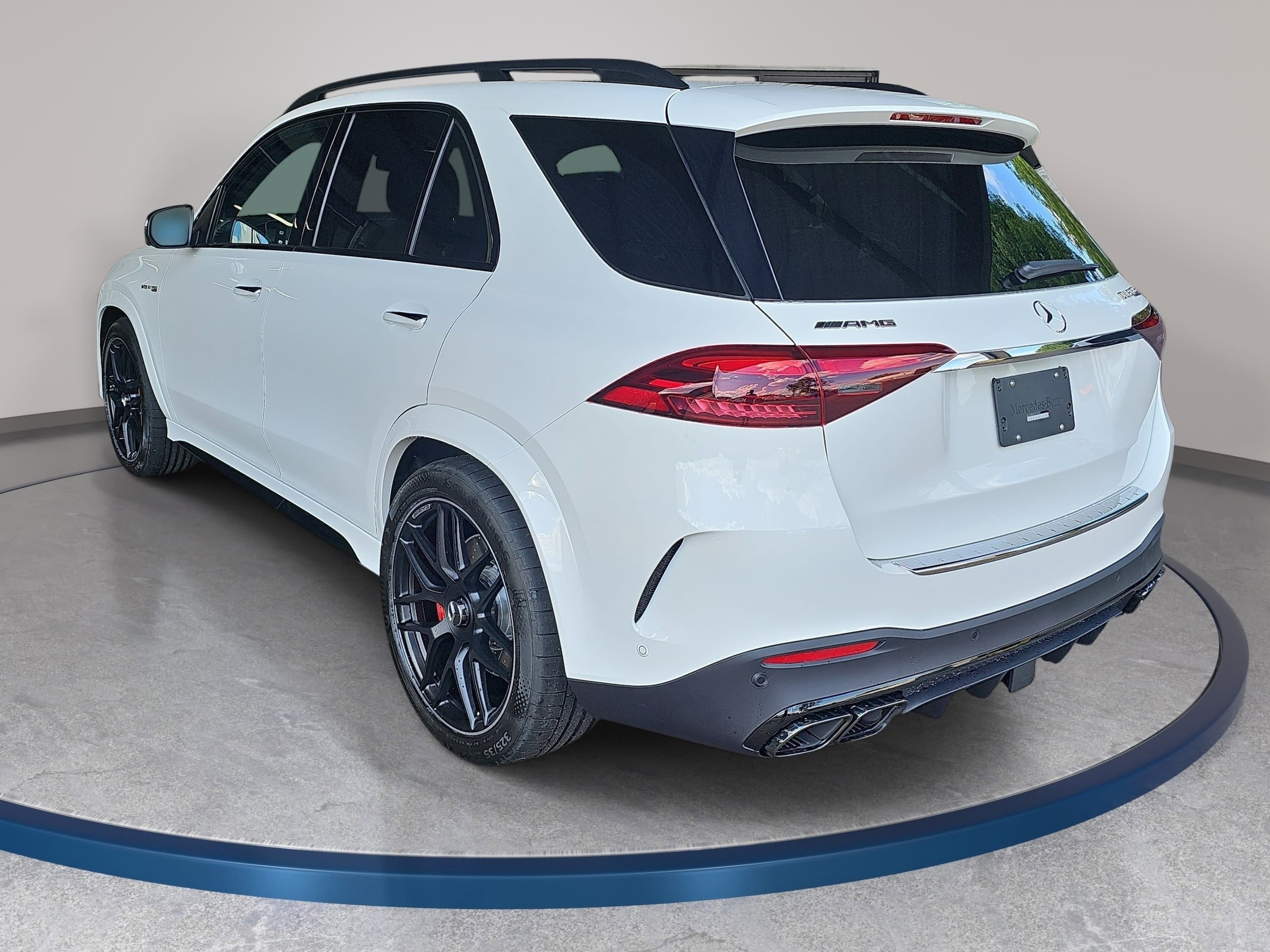 2026 Mercedes-Benz GLE AMG GLE63 S - Photo 7