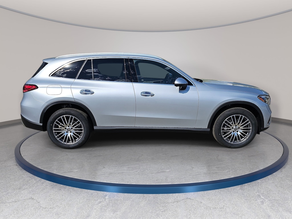New 2026 Mercedes-Benz GLC 300 SUV
