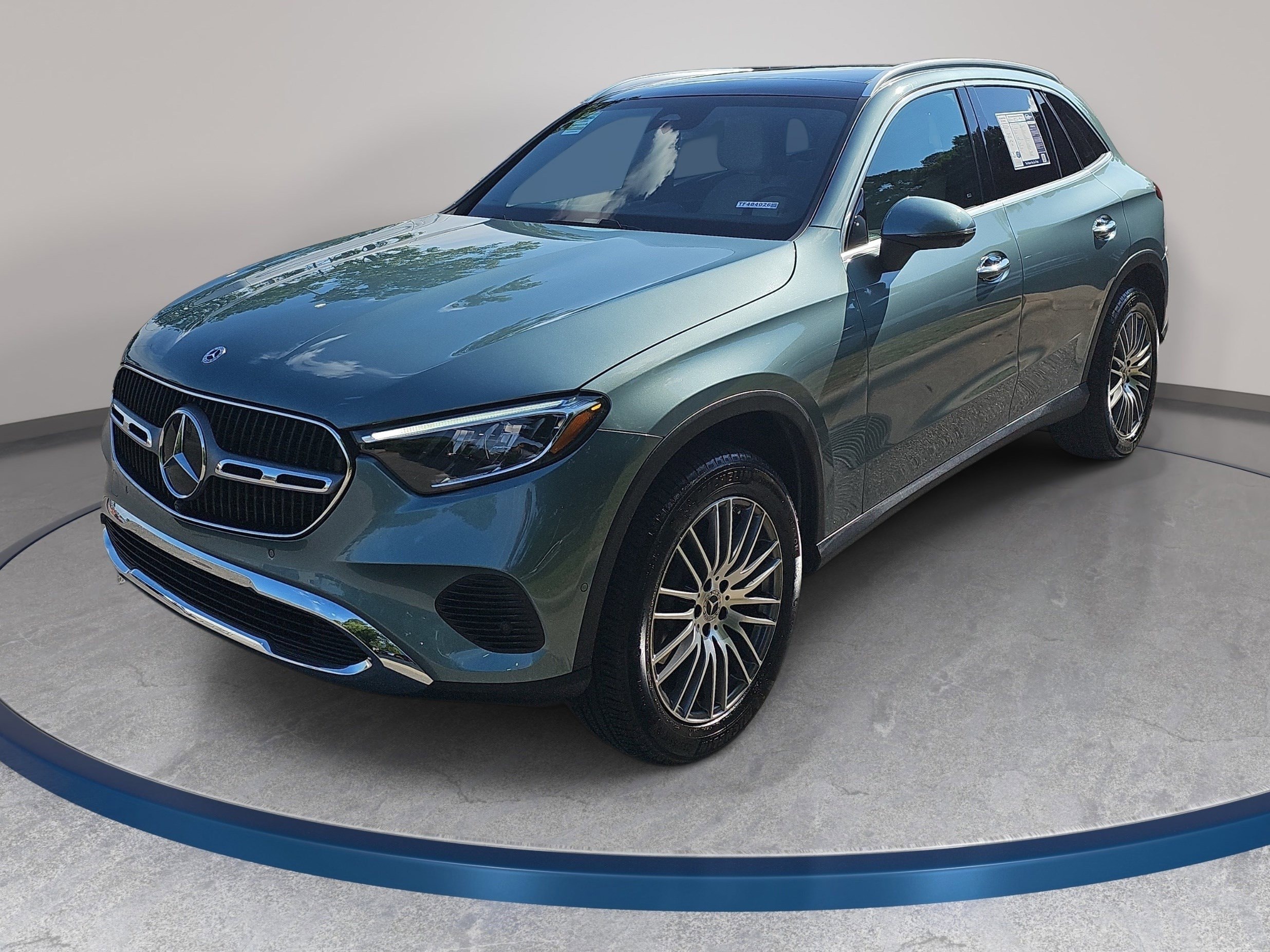 2026 Mercedes-Benz GLC GLC 300 4MATIC's photo