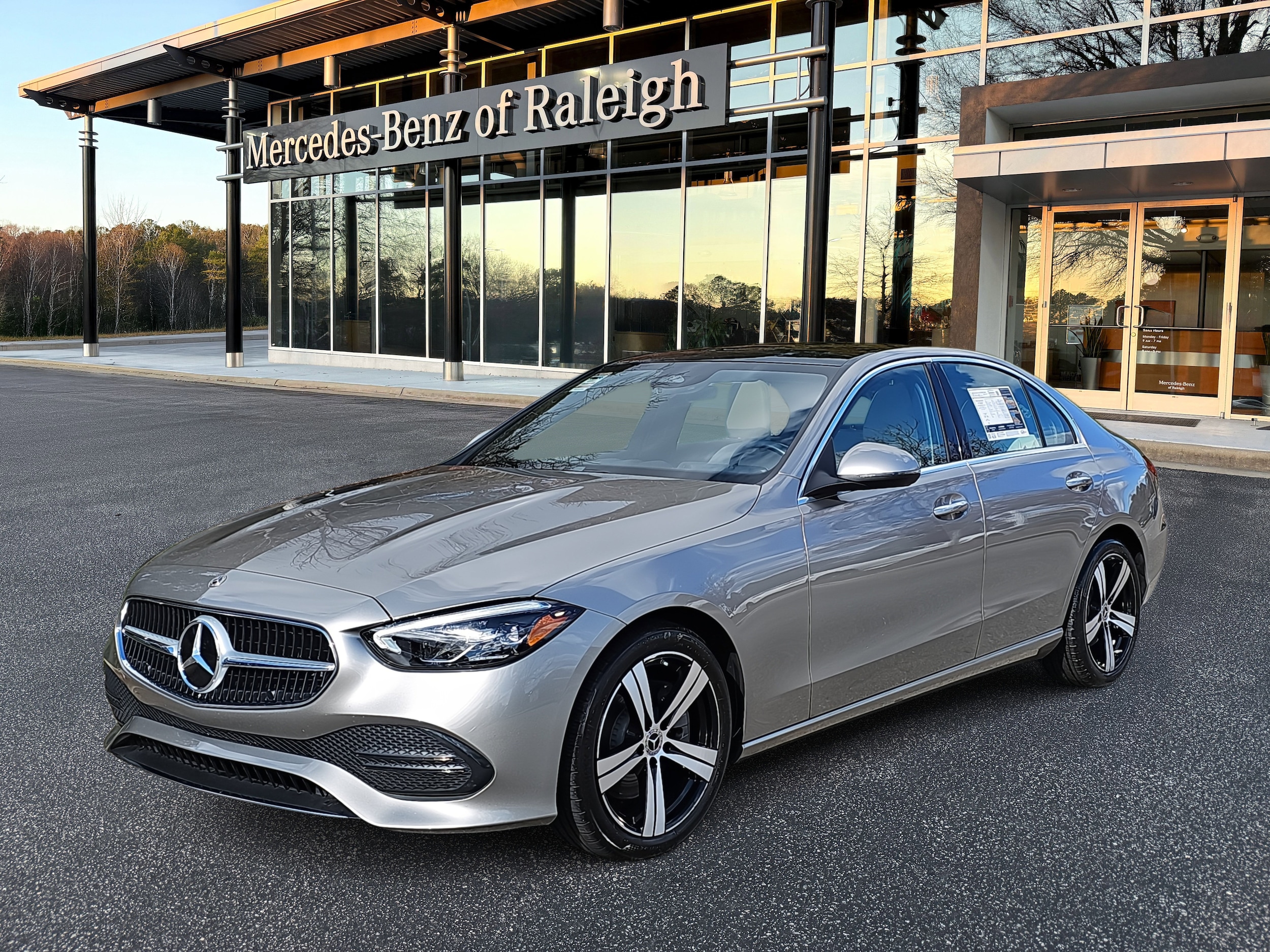 2022 Mercedes-Benz C-Class Sedan C 300's photo