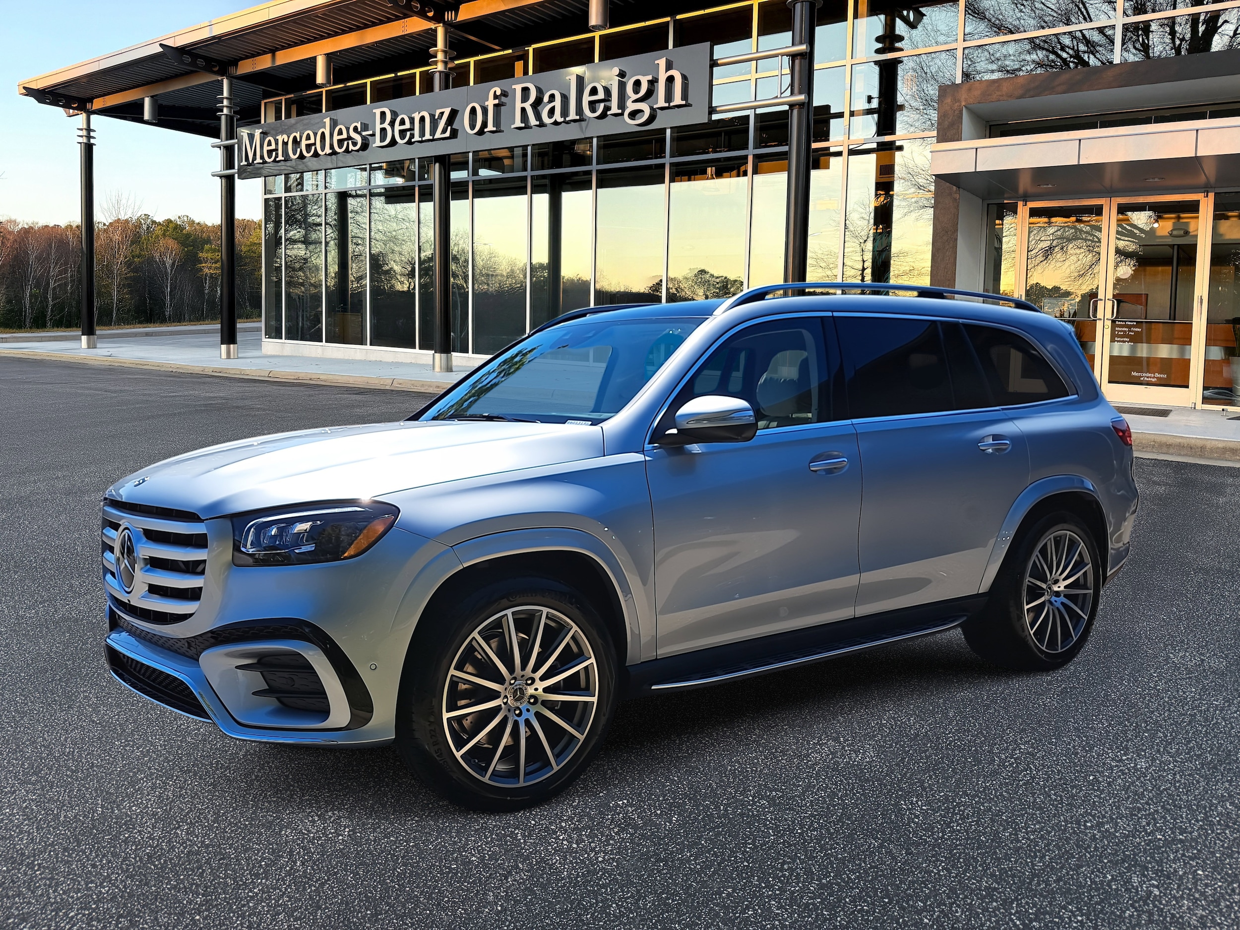 2026 Mercedes-Benz GLS Base's photo