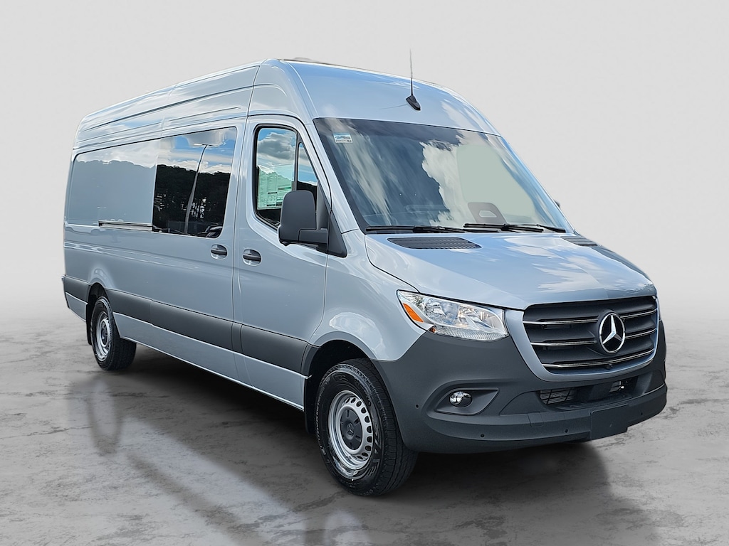 New 2026 Mercedes-Benz Sprinter 2500 High Roof 4-Cyl Diesel HO Van Crew Van