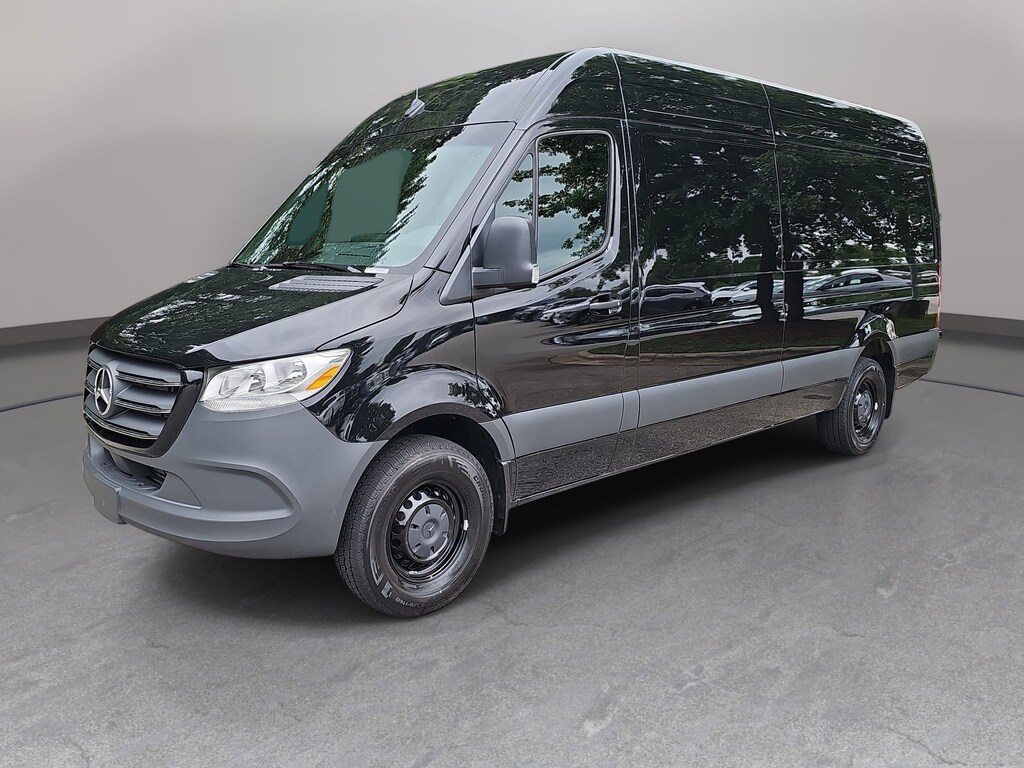 New 2026 Mercedes-Benz Sprinter 2500 High Roof 4-Cyl Diesel