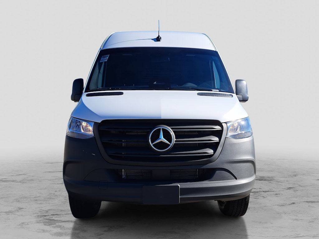New 2026 Mercedes-Benz Sprinter 2500 Standard Roof 4-Cyl Diesel