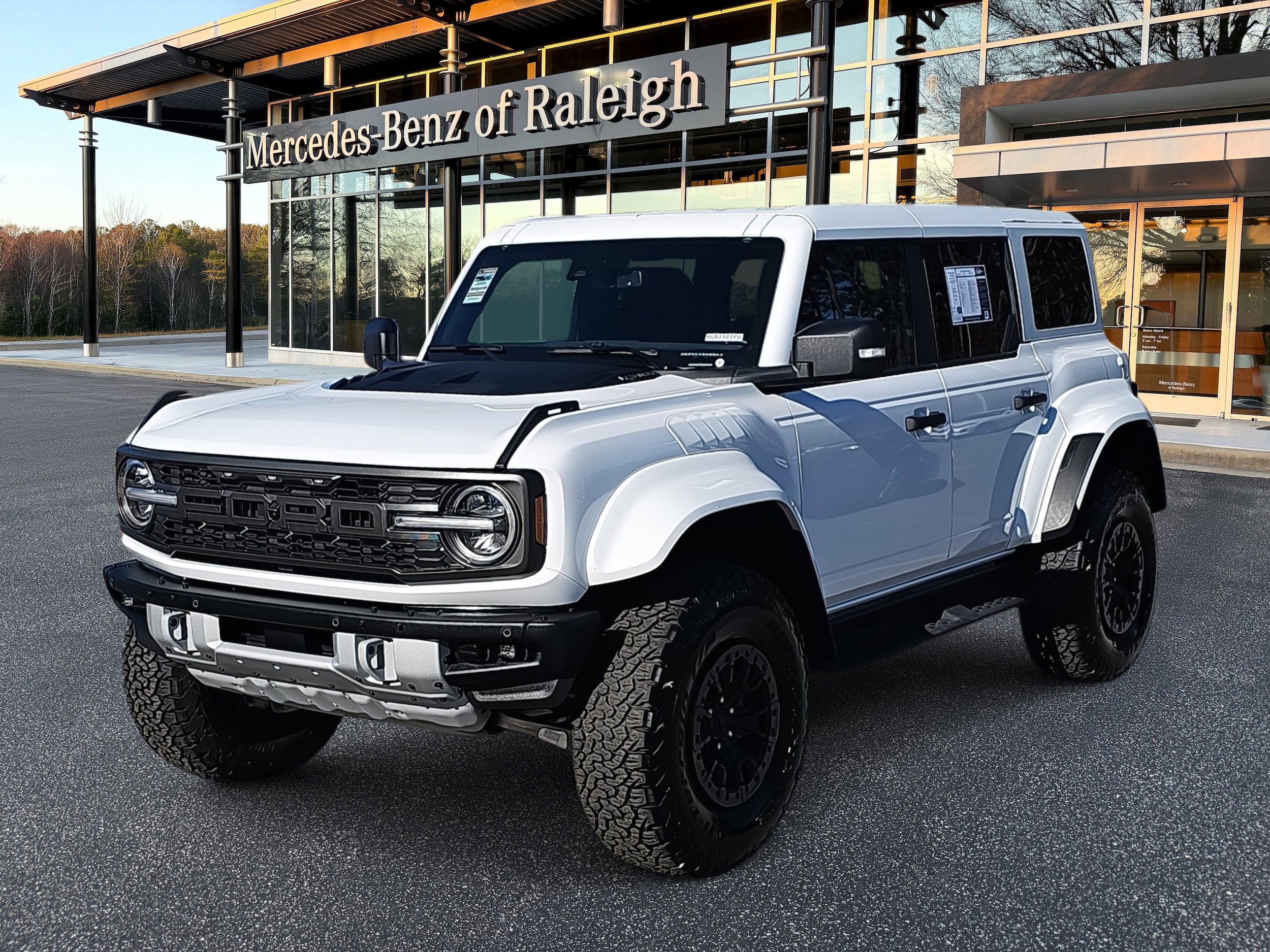 2024 Ford Bronco Raptor's photo