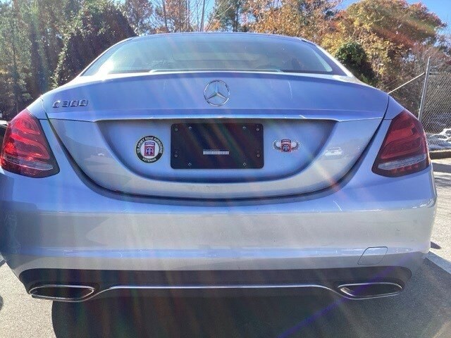 2015 Mercedes Benz C 300 photo 3