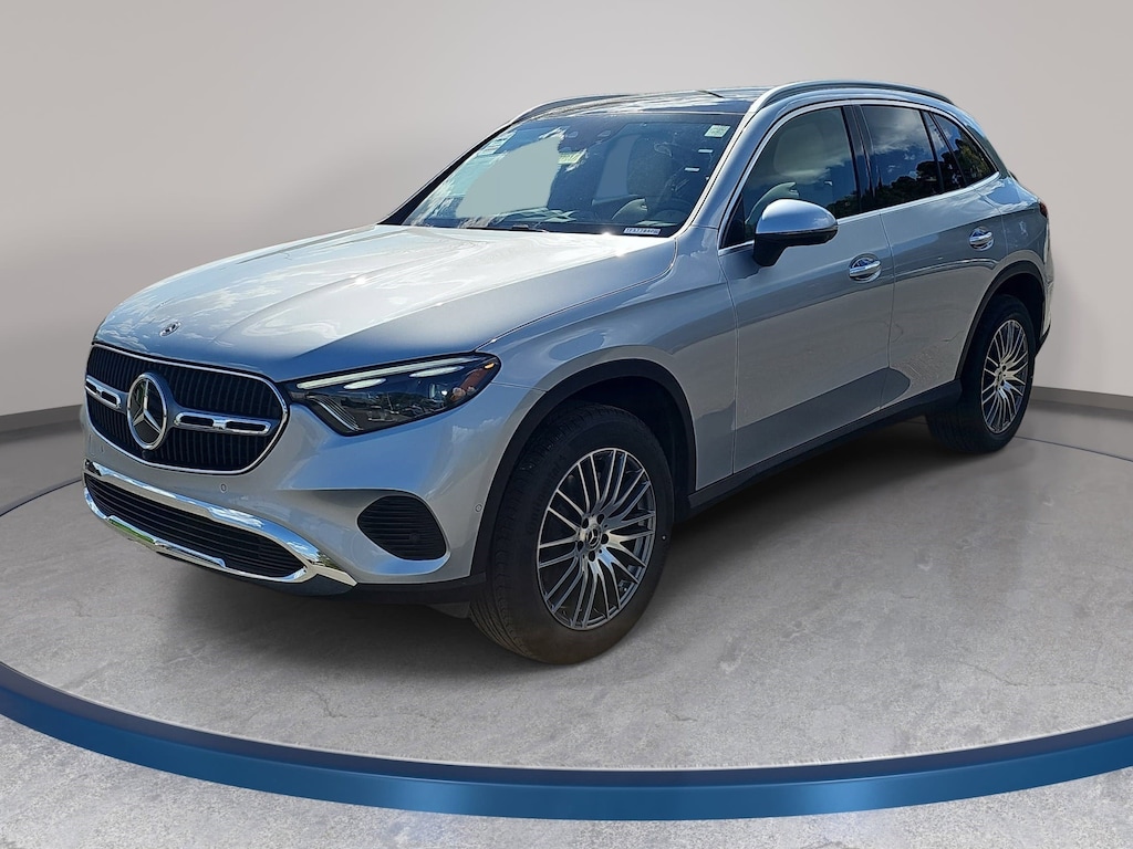 New 2026 Mercedes-Benz GLC 300 SUV