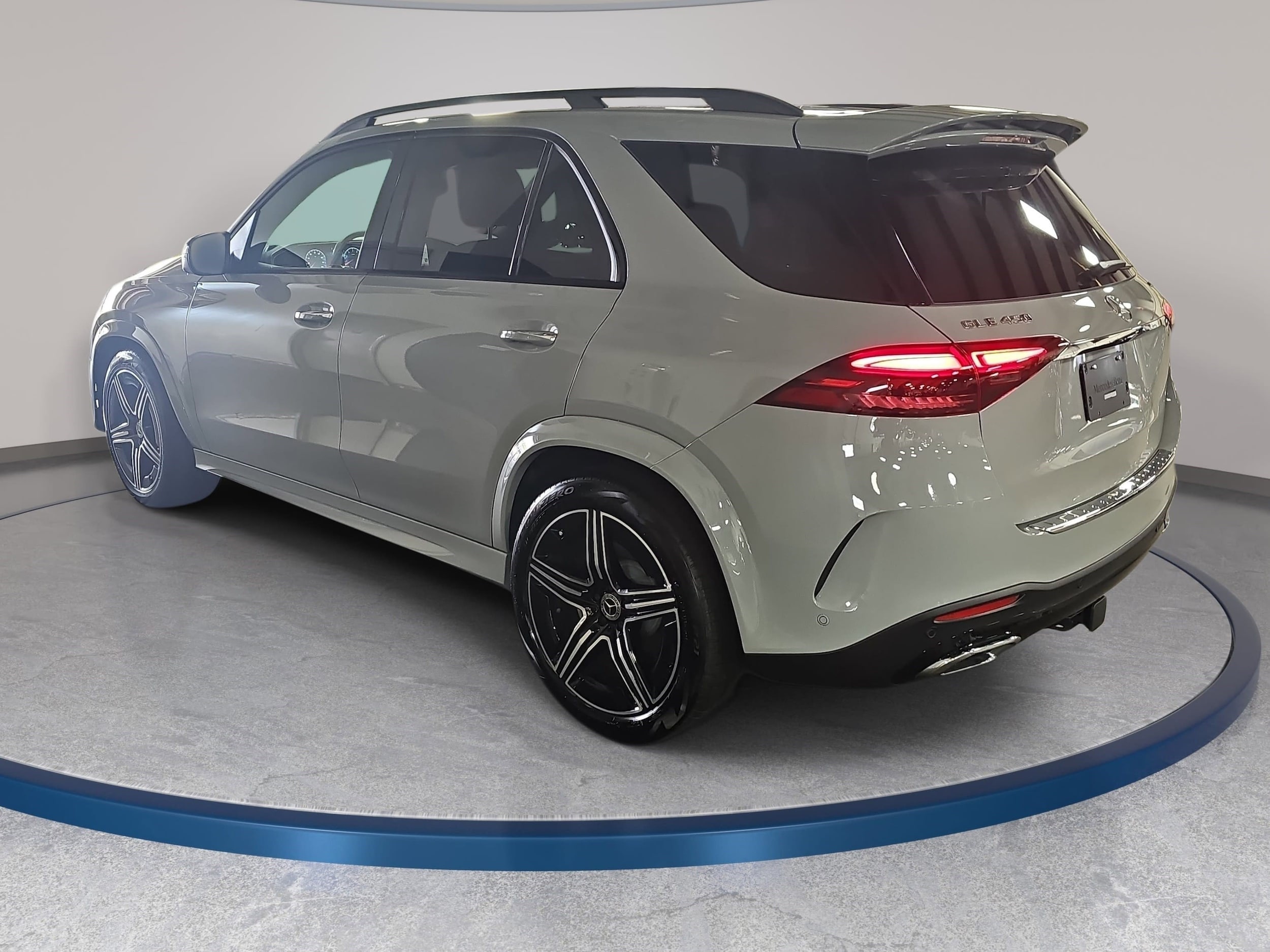 2025 Mercedes-Benz GLE GLE450 - Photo 7