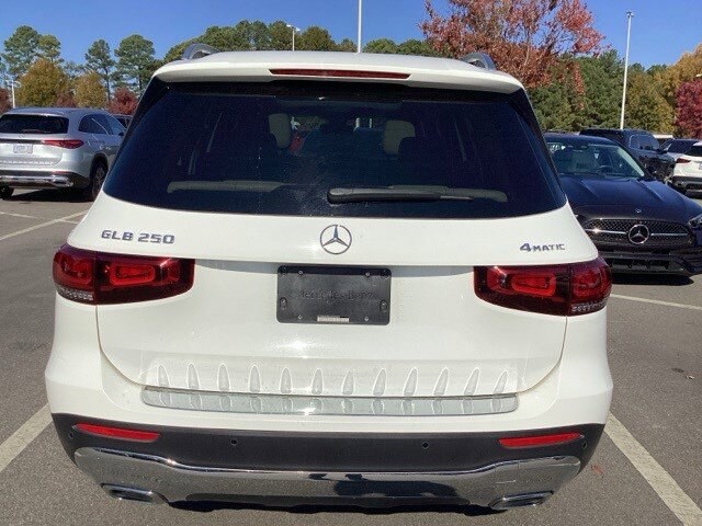 2020 Mercedes Benz GLB 250 4MATIC photo 3