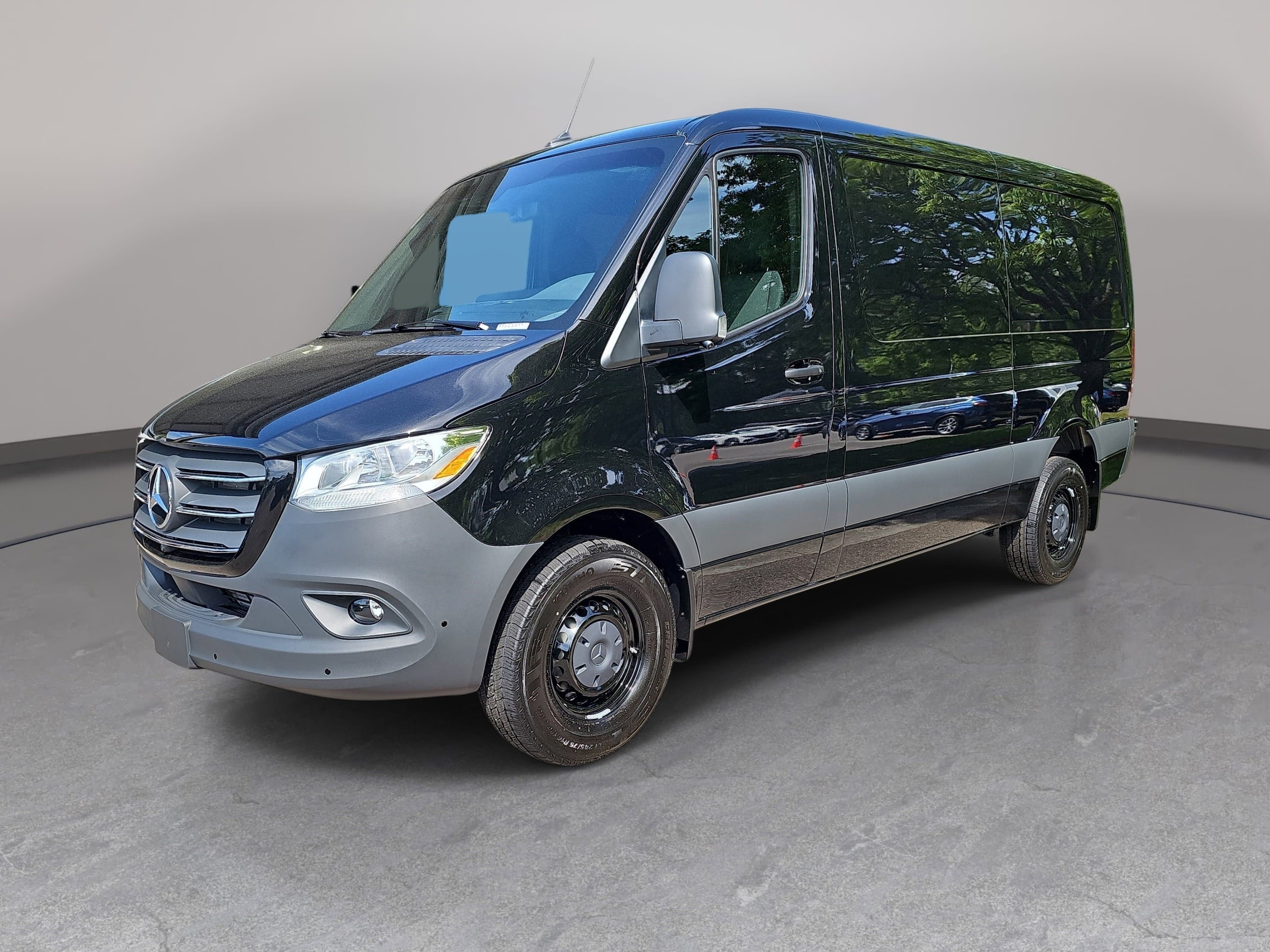 2026 Mercedes-Benz Sprinter 2500 144 WB's photo