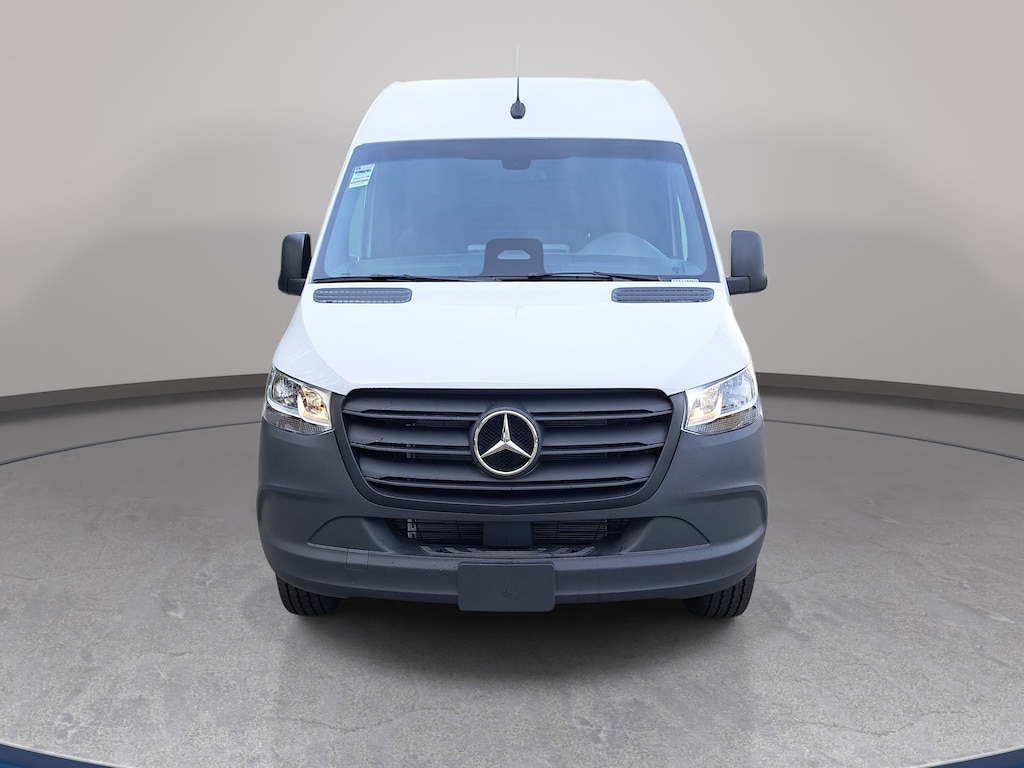 New 2026 Mercedes-Benz Sprinter 2500 Standard Roof 4-Cyl Diesel