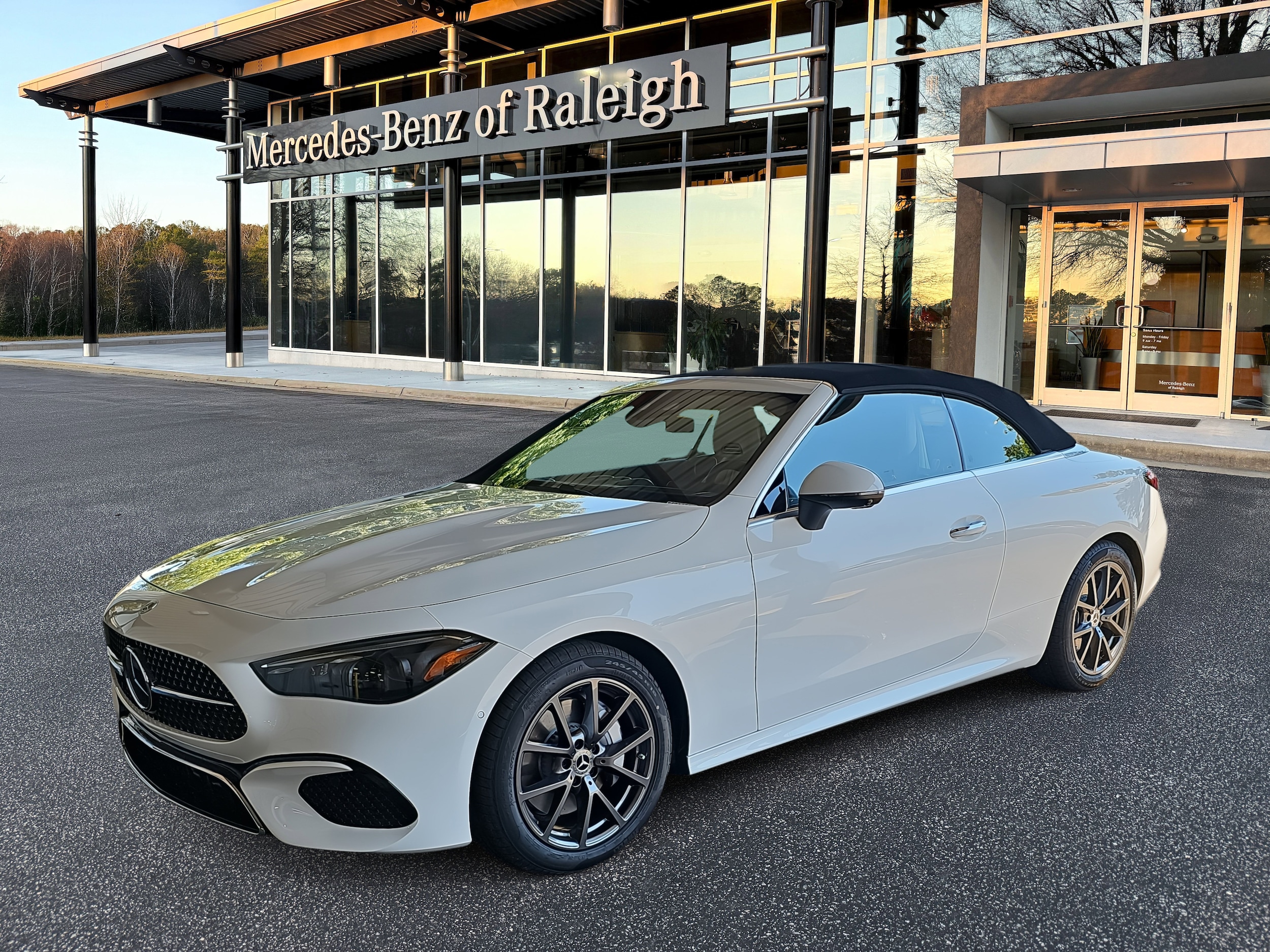 2026 Mercedes-Benz CLE CLE 300's photo