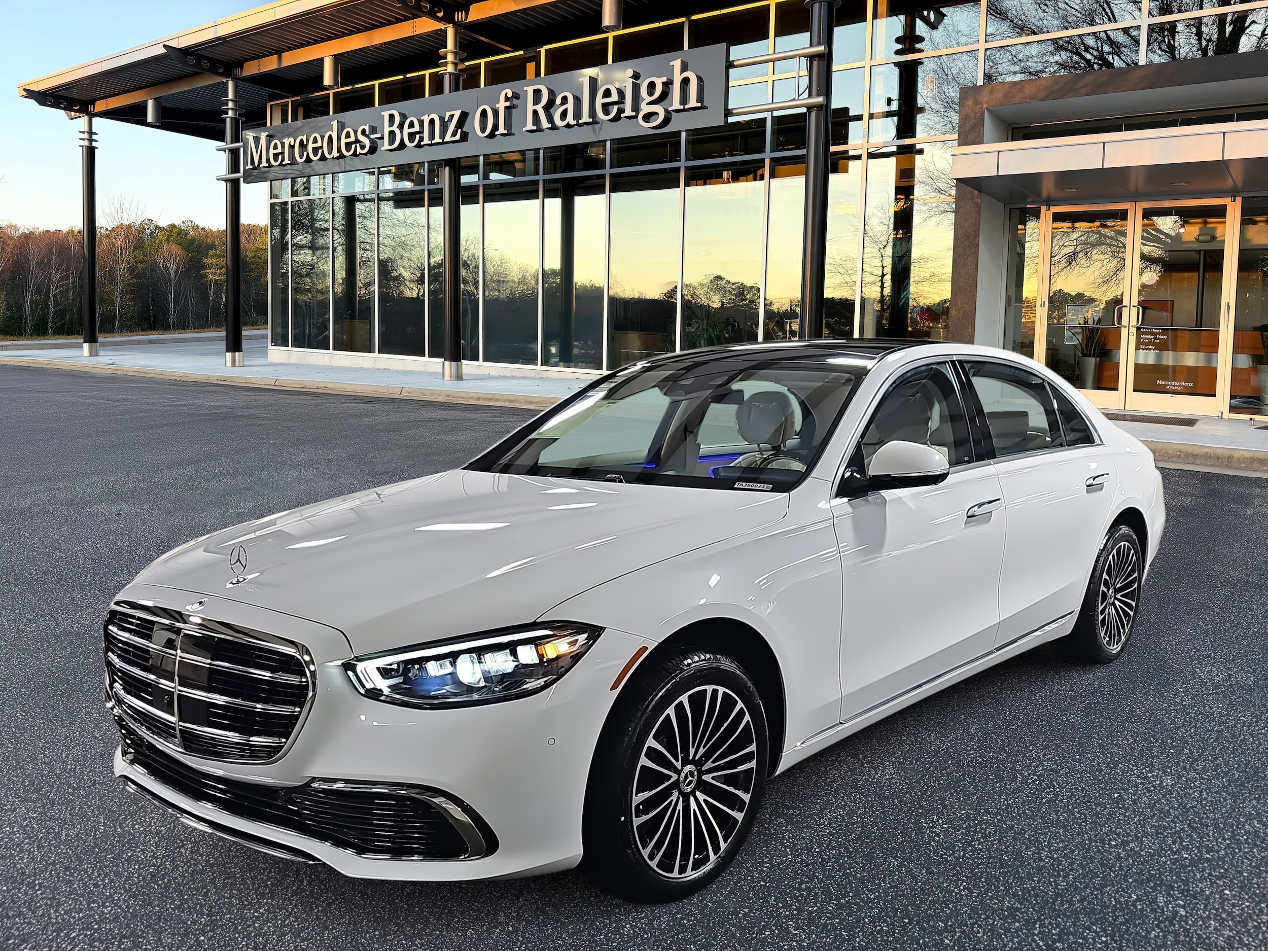 2026 Mercedes-Benz S-Class S 580's photo