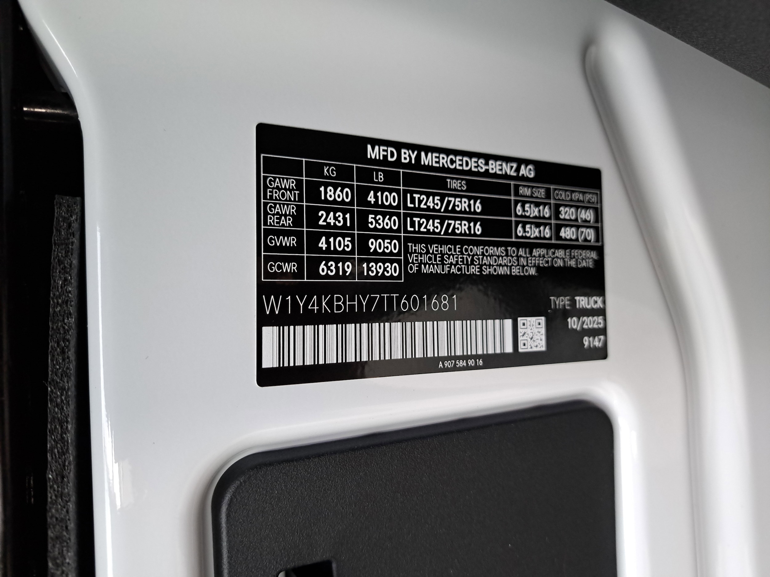 2026 Mercedes-Benz Sprinter Cargo Van Base - Photo 36
