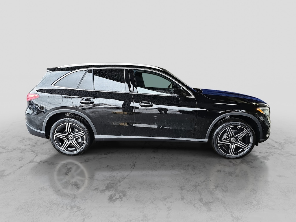 New 2026 Mercedes-Benz GLC 300  SUV
