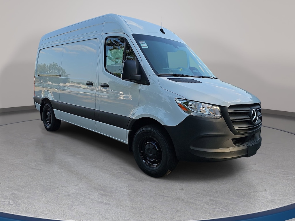 New 2026 Mercedes-Benz Sprinter 2500 Standard Roof 4-Cyl Diesel