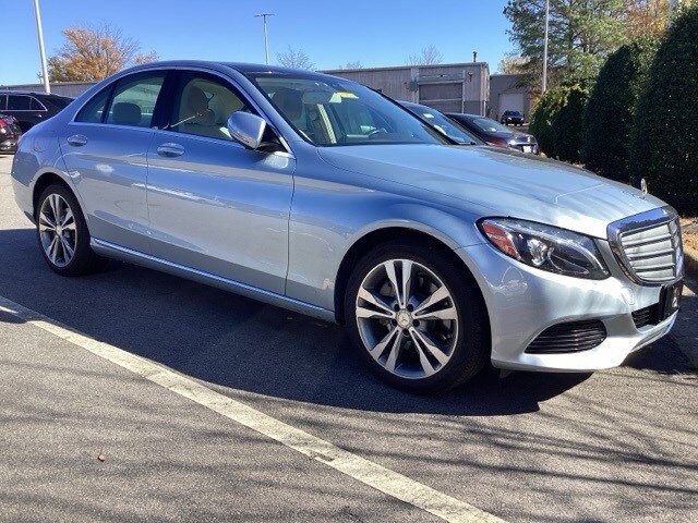 2015 Mercedes Benz C 300 photo 2