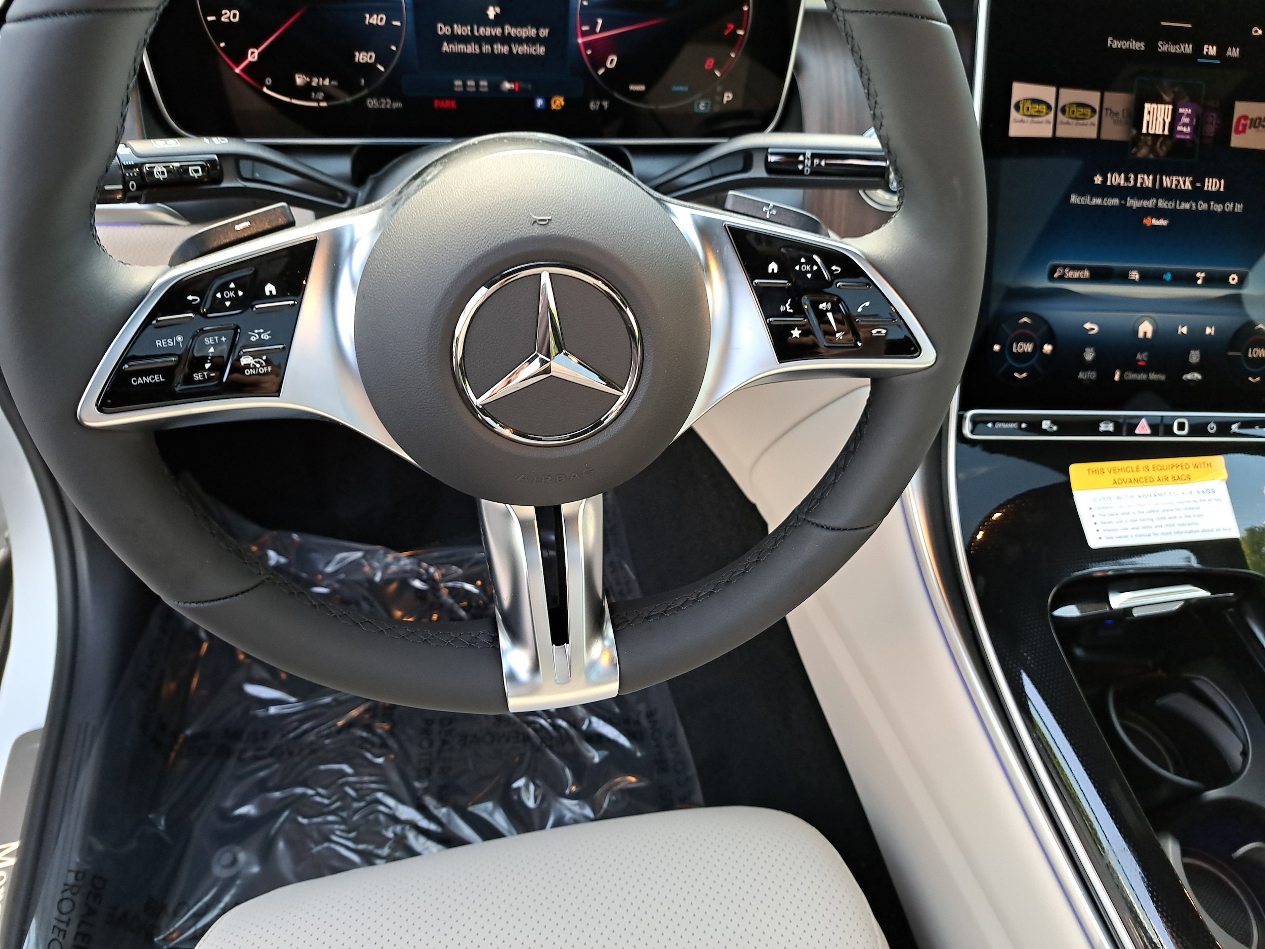2026 Mercedes-Benz GLC Base - Photo 17