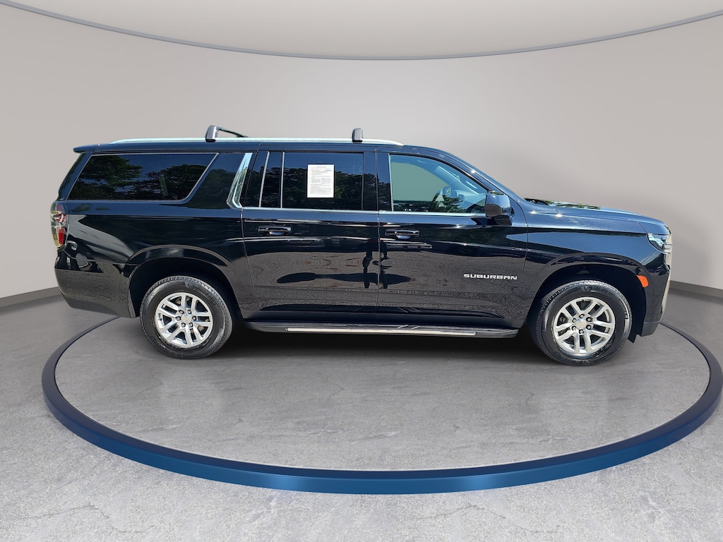 Used 2023 Chevrolet Suburban LT 4WD LT