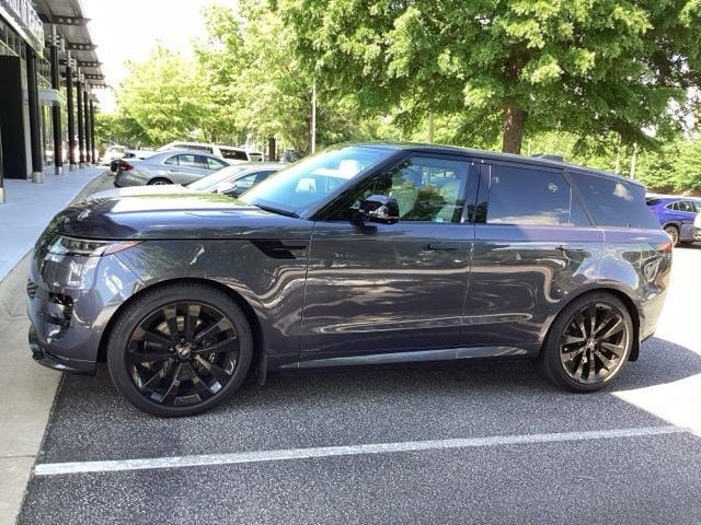2025 Land Rover Range Rover Sport