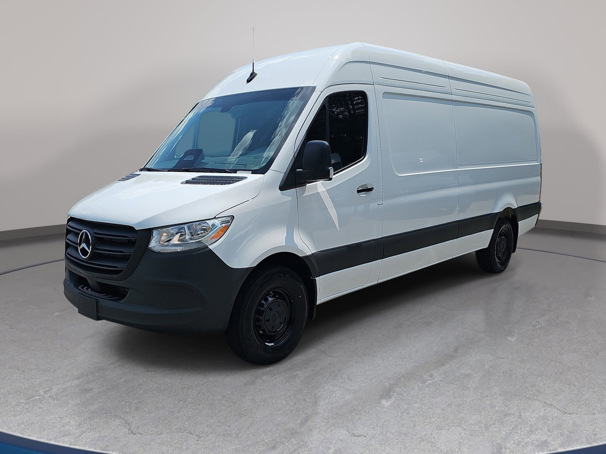 2026 Mercedes-Benz Sprinter 2500 170 WB High Roof's photo