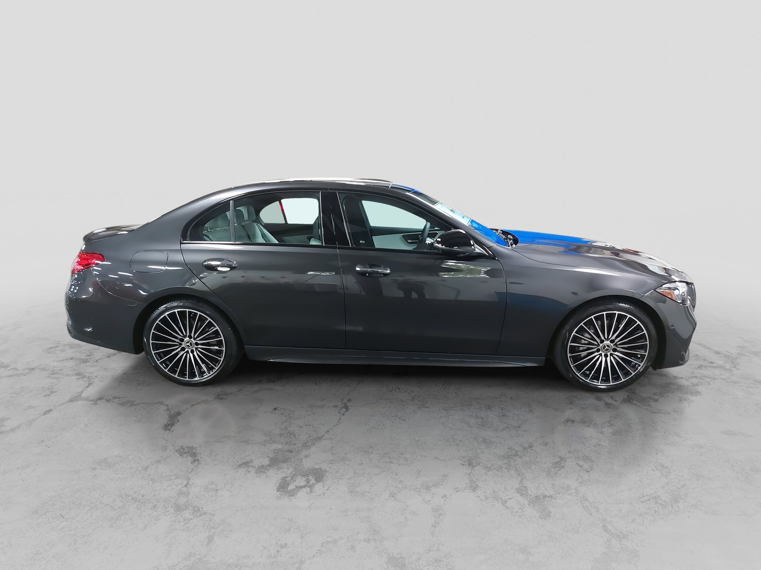 2025 Mercedes Benz C 300 photo 4