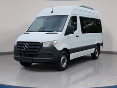 2025 Mercedes-Benz Sprinter 2500 Standard Roof 4-Cyl Diesel Van Passenger Van