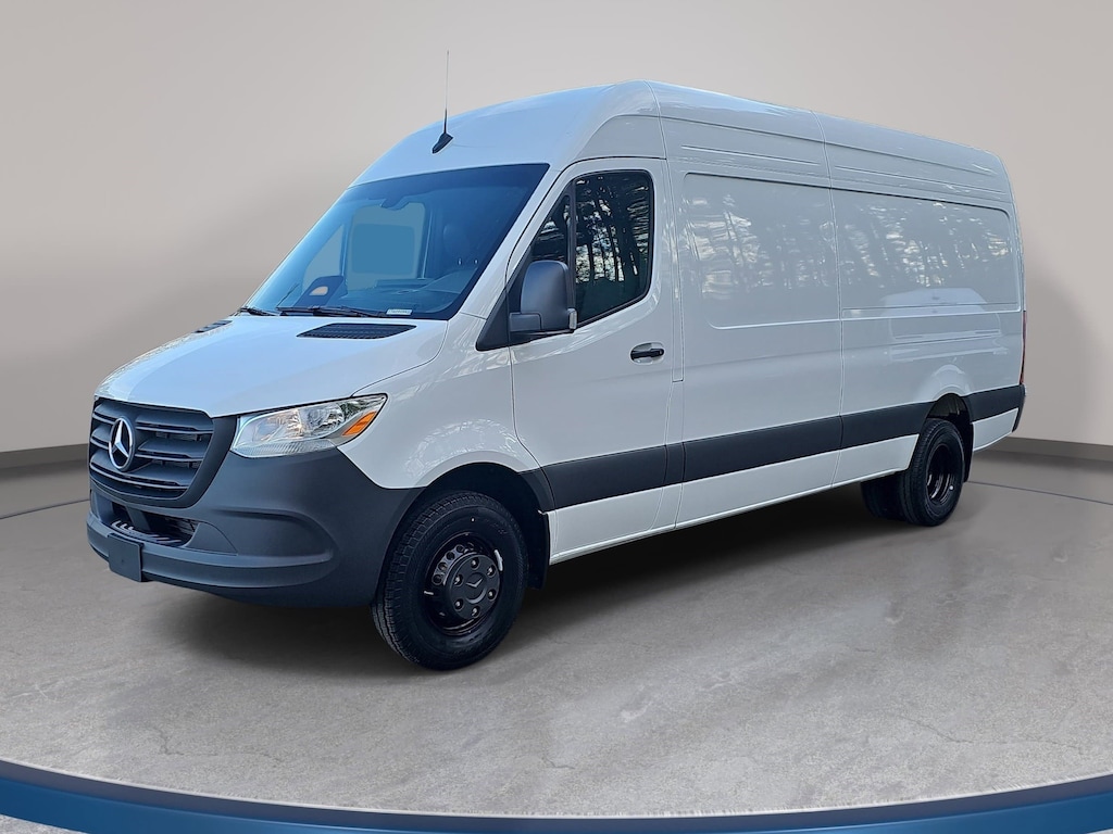 New 2026 Mercedes-Benz Sprinter 3500 High Roof 4-Cyl Diesel HO Van Cargo Van