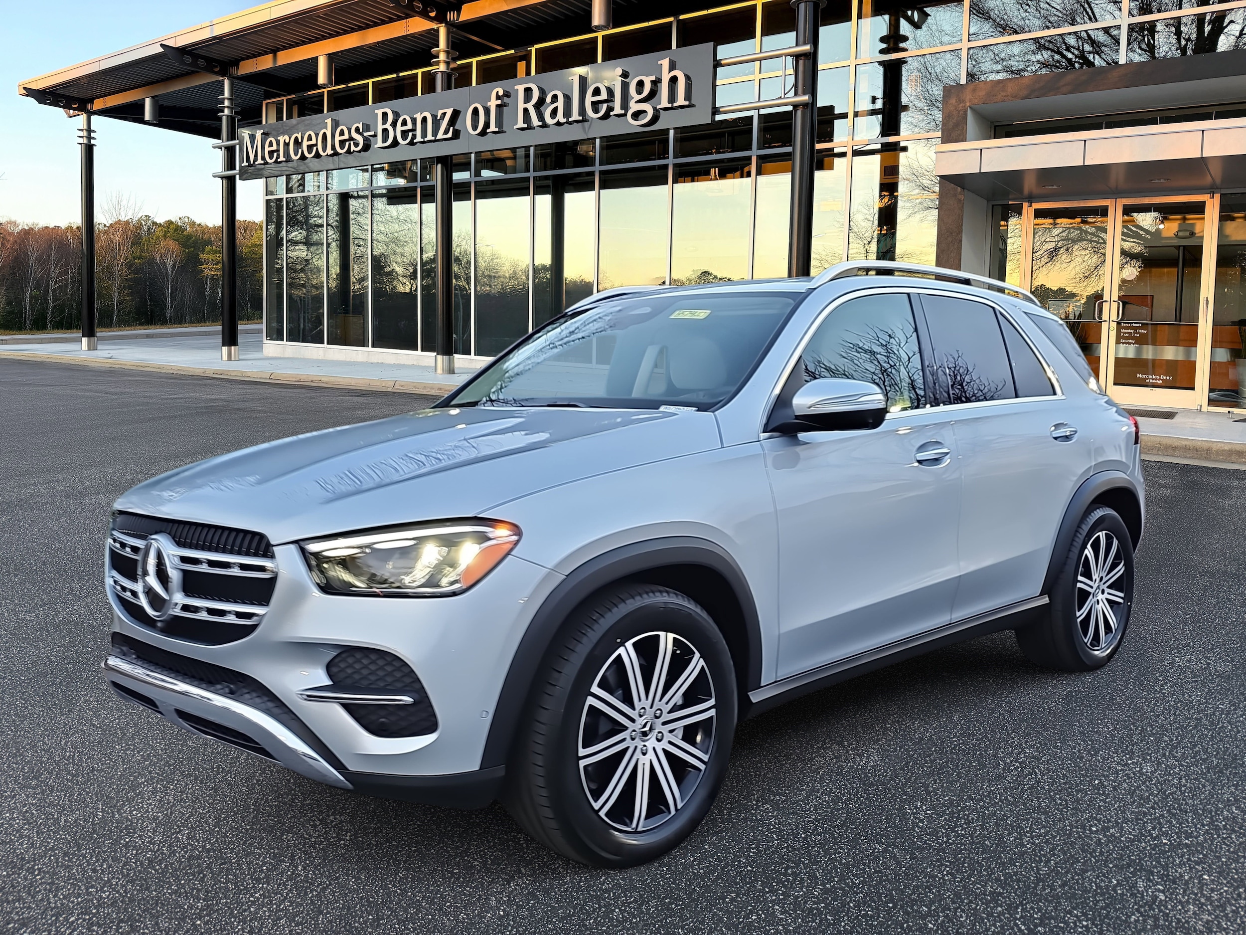 2026 Mercedes-Benz GLE GLE350's photo