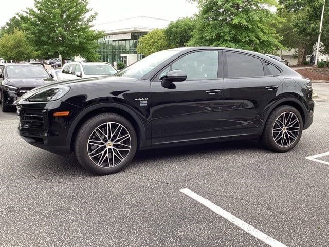 2024 Porsche Cayenne E-Hybrid's photo