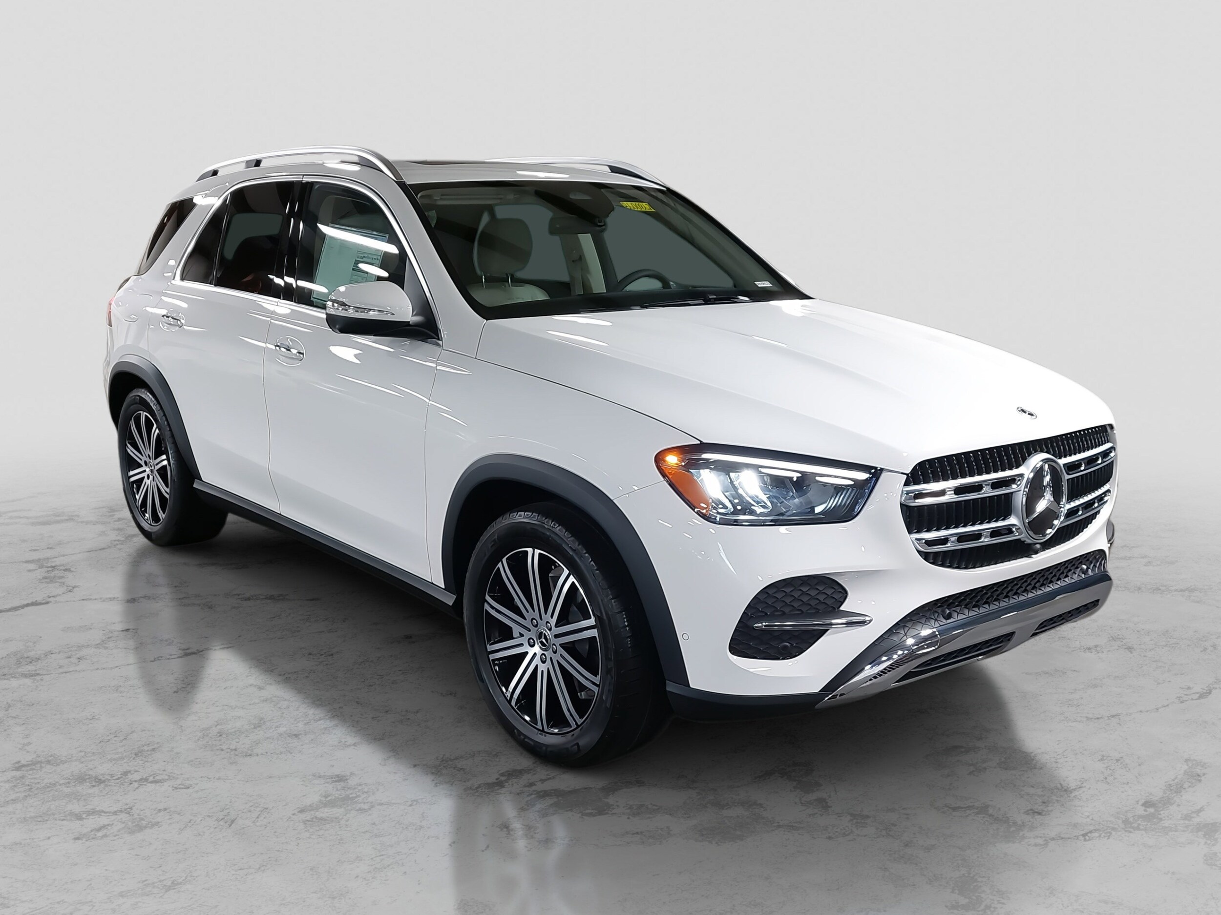 2026 Mercedes Benz GLE 350 4MATIC photo 3