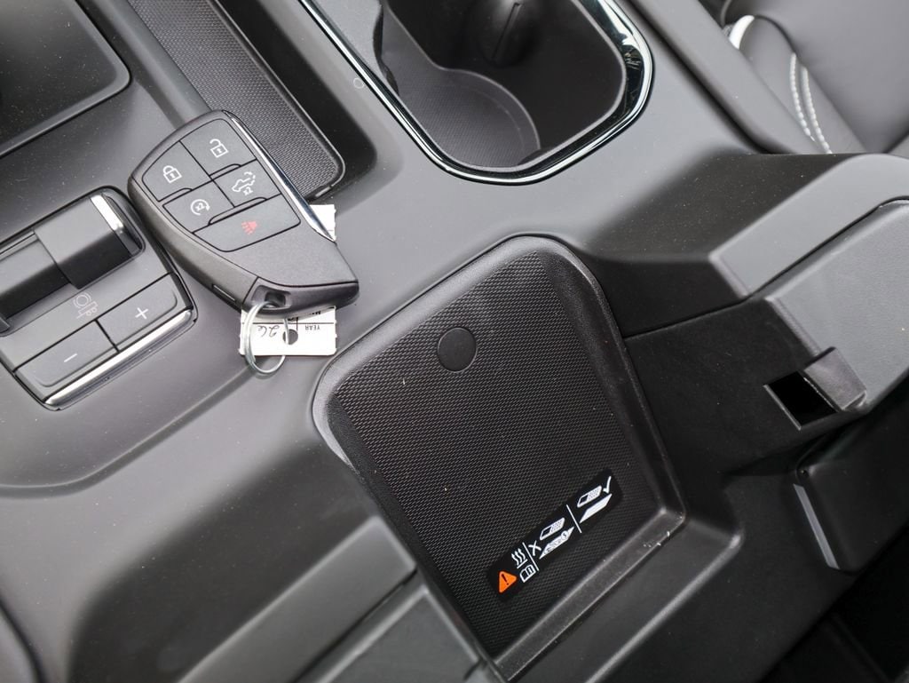 2026 GMC Sierra 1500 AT4X - Photo 26