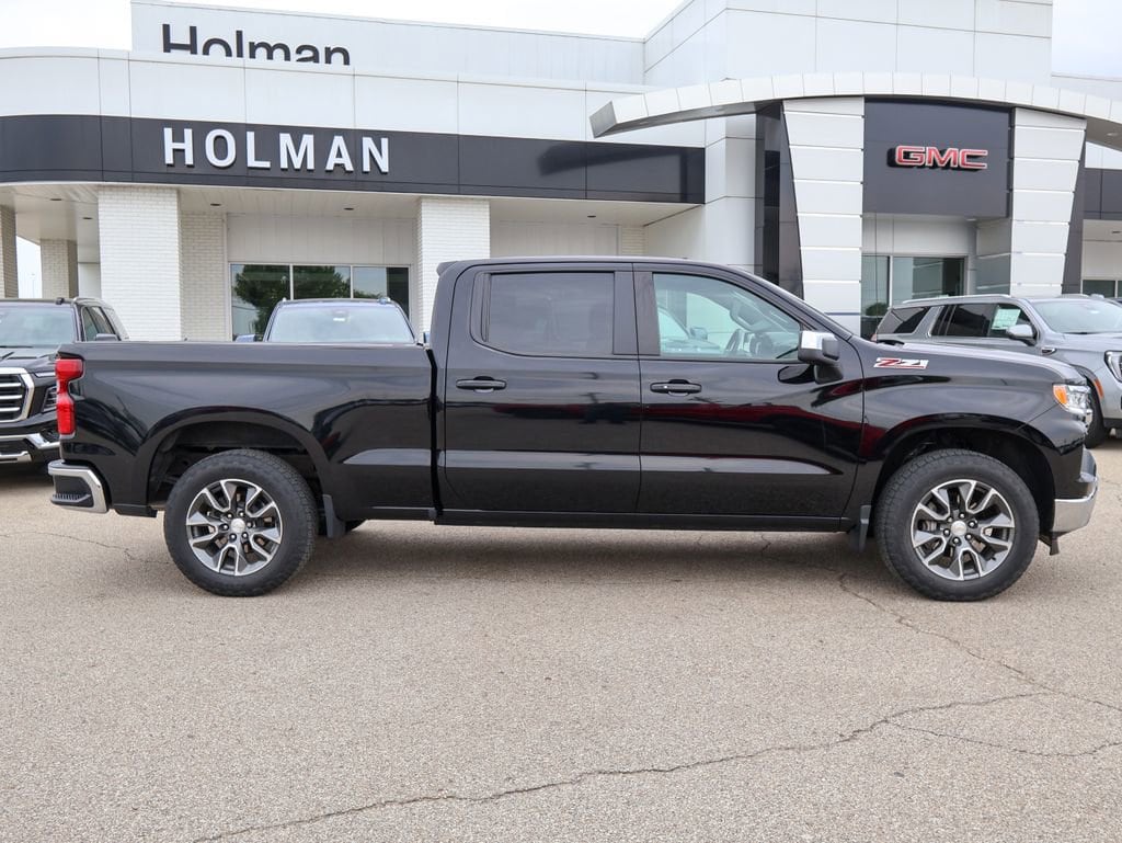 Used 2022 Chevrolet Silverado 1500 LT Truck