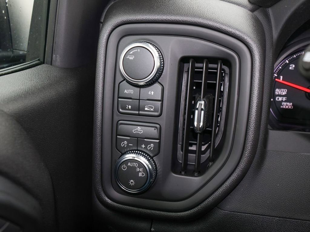 2026 GMC Sierra 1500 Pro - Photo 17