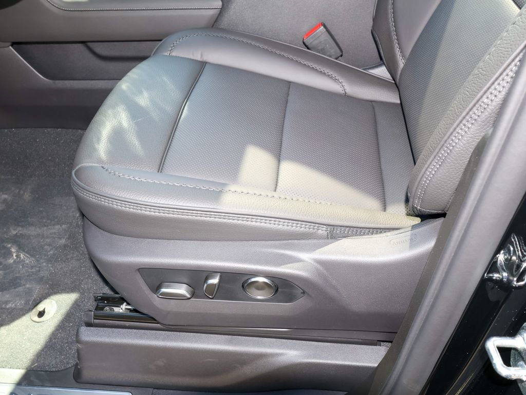 2026 GMC Sierra 1500 Denali - Photo 8