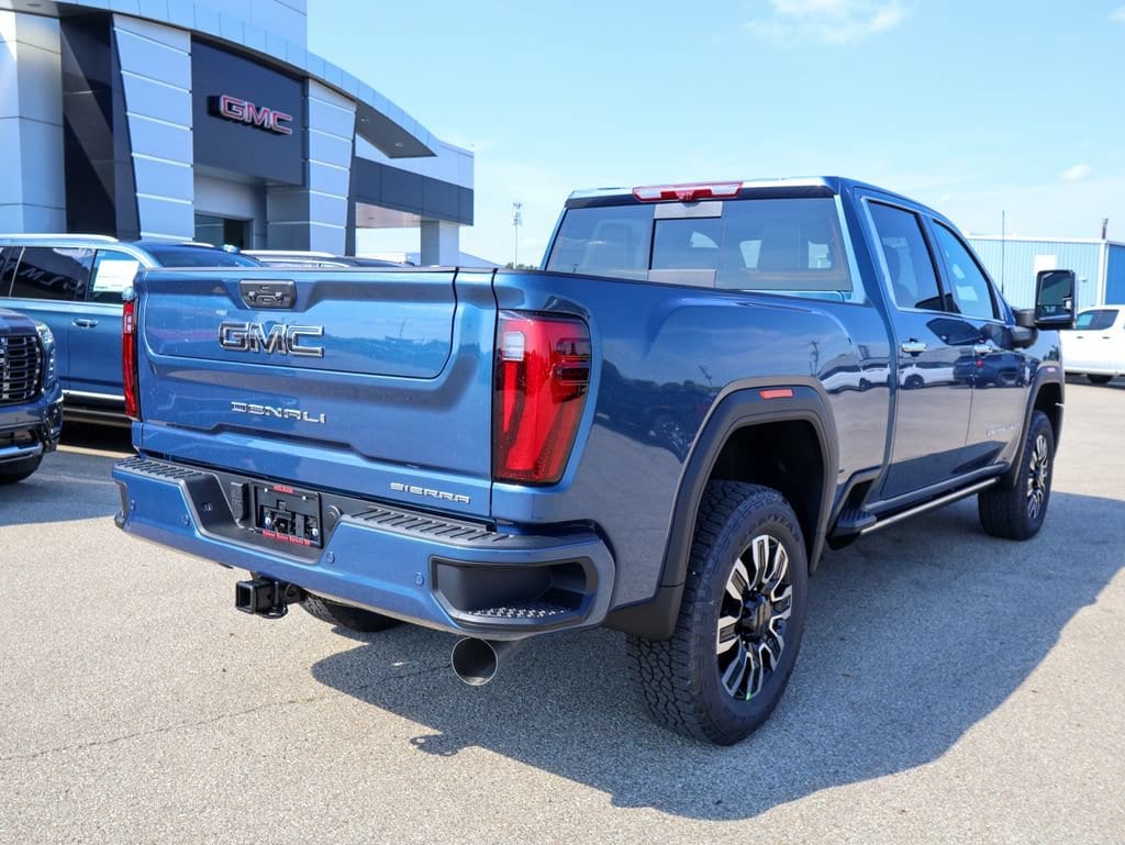 2026 GMC Sierra 2500HD Denali Ultimate - Photo 3