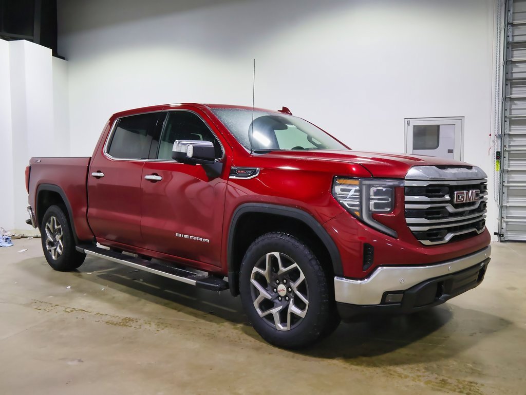 2026 GMC Sierra 1500 SLT's photo