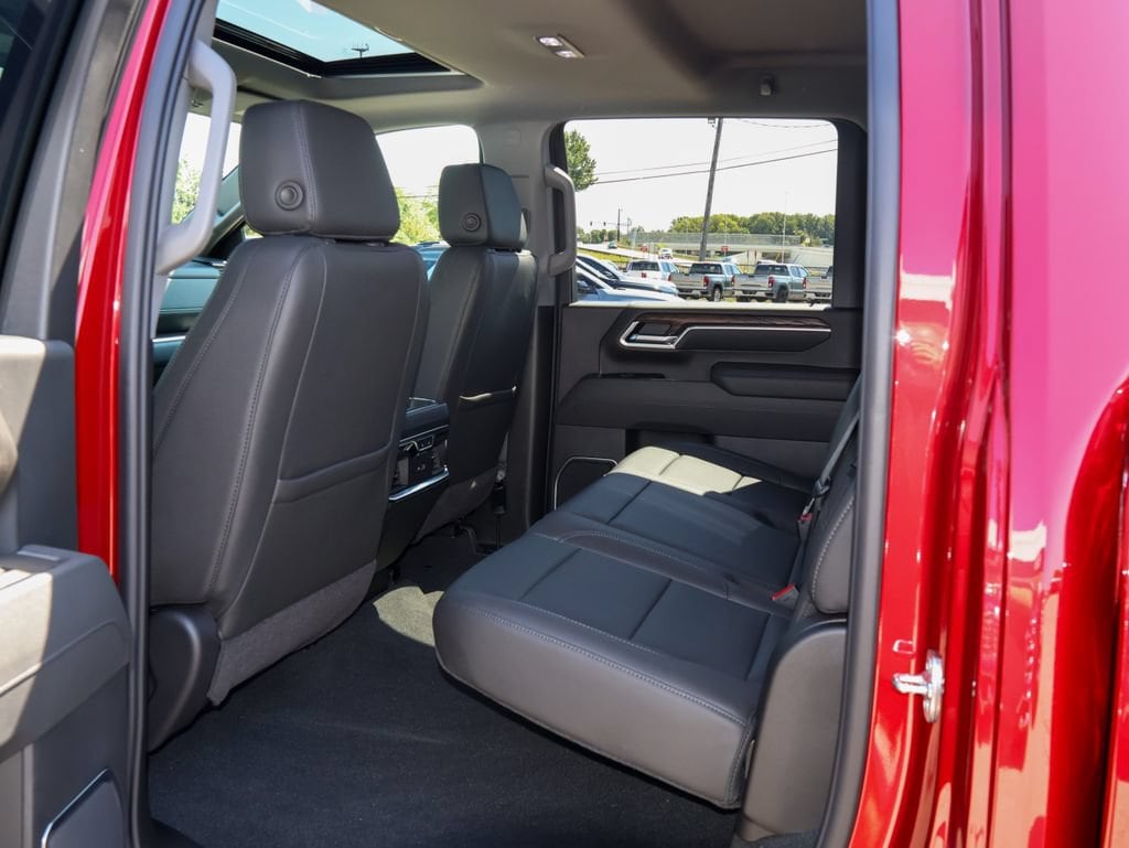 2026 GMC Sierra 2500HD SLT - Photo 12