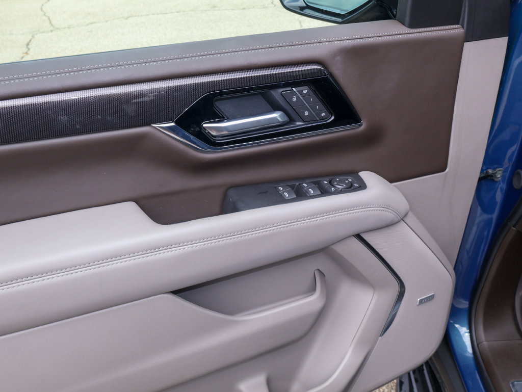 2026 GMC Yukon XL Elevation - Photo 11