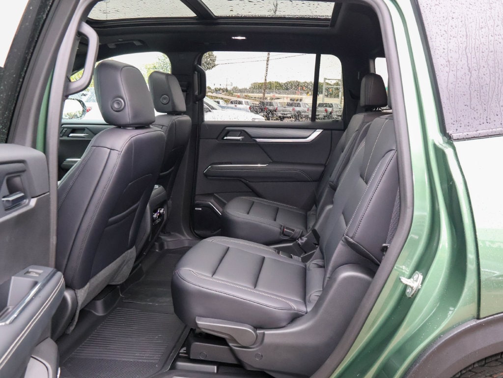 2027 GMC Acadia Elevation - Photo 11