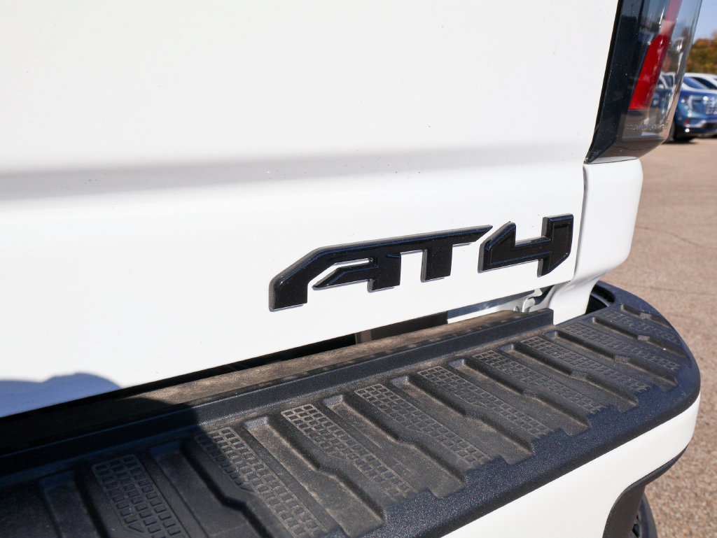2026 GMC Sierra 2500HD AT4 - Photo 11