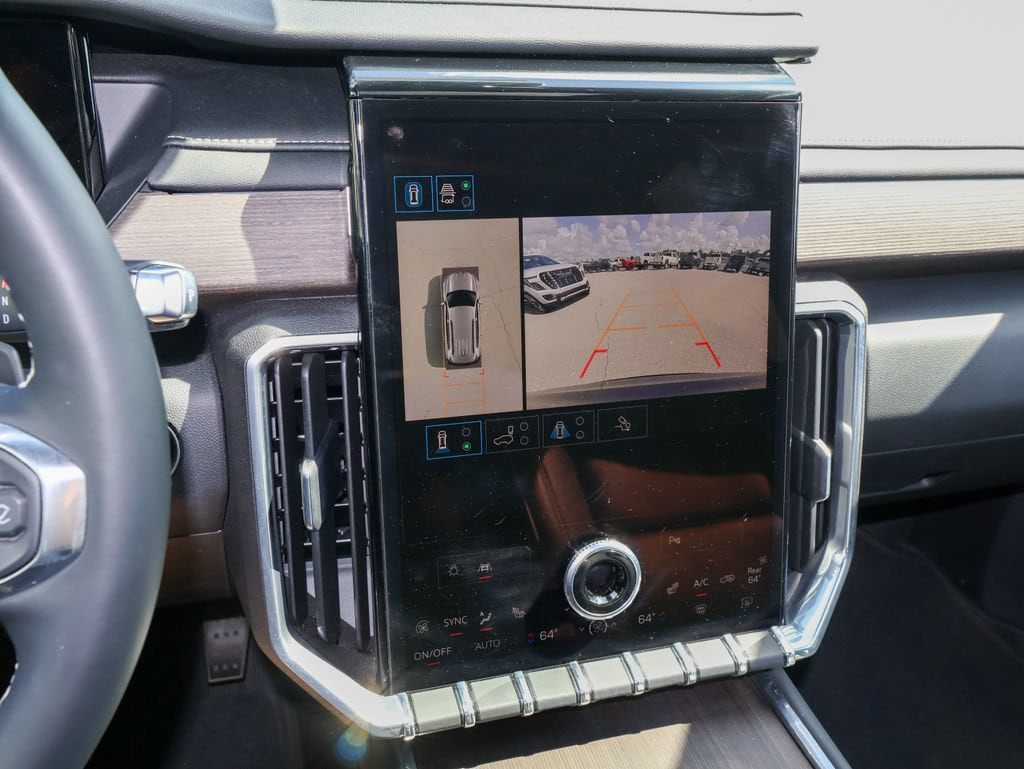 2024 GMC Acadia Denali - Photo 19
