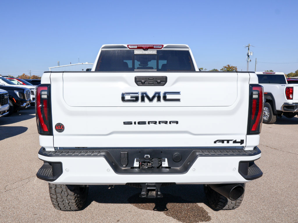 2026 GMC Sierra 2500HD AT4 - Photo 4