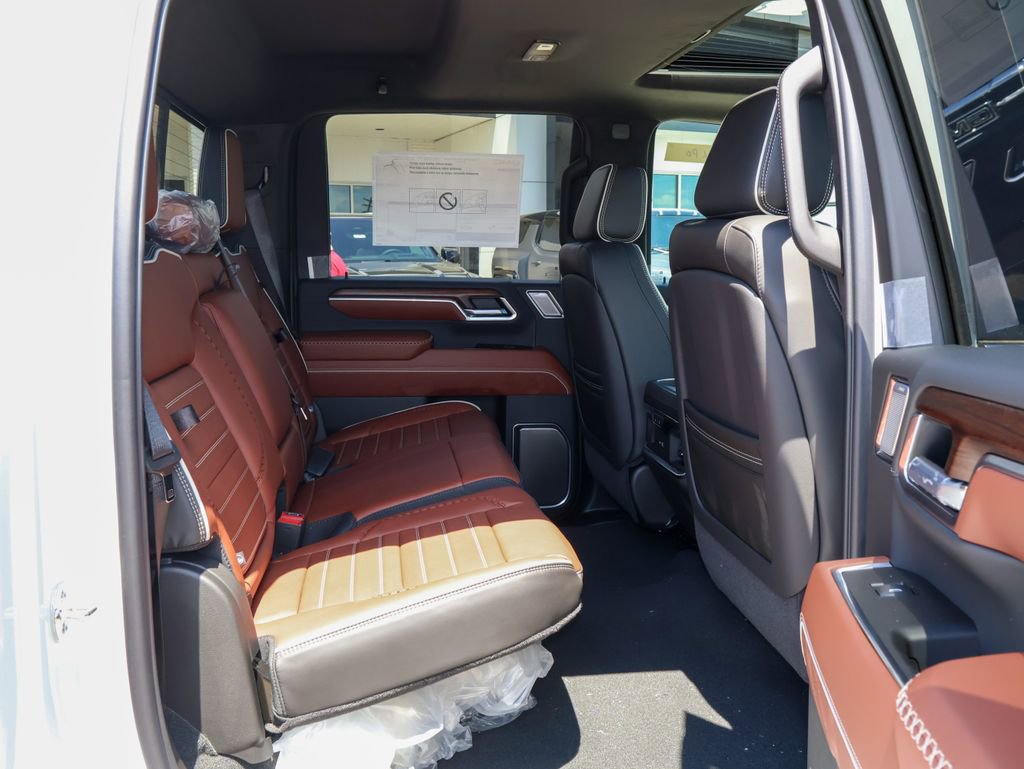 2026 GMC Sierra 3500HD Denali Ultimate - Photo 36