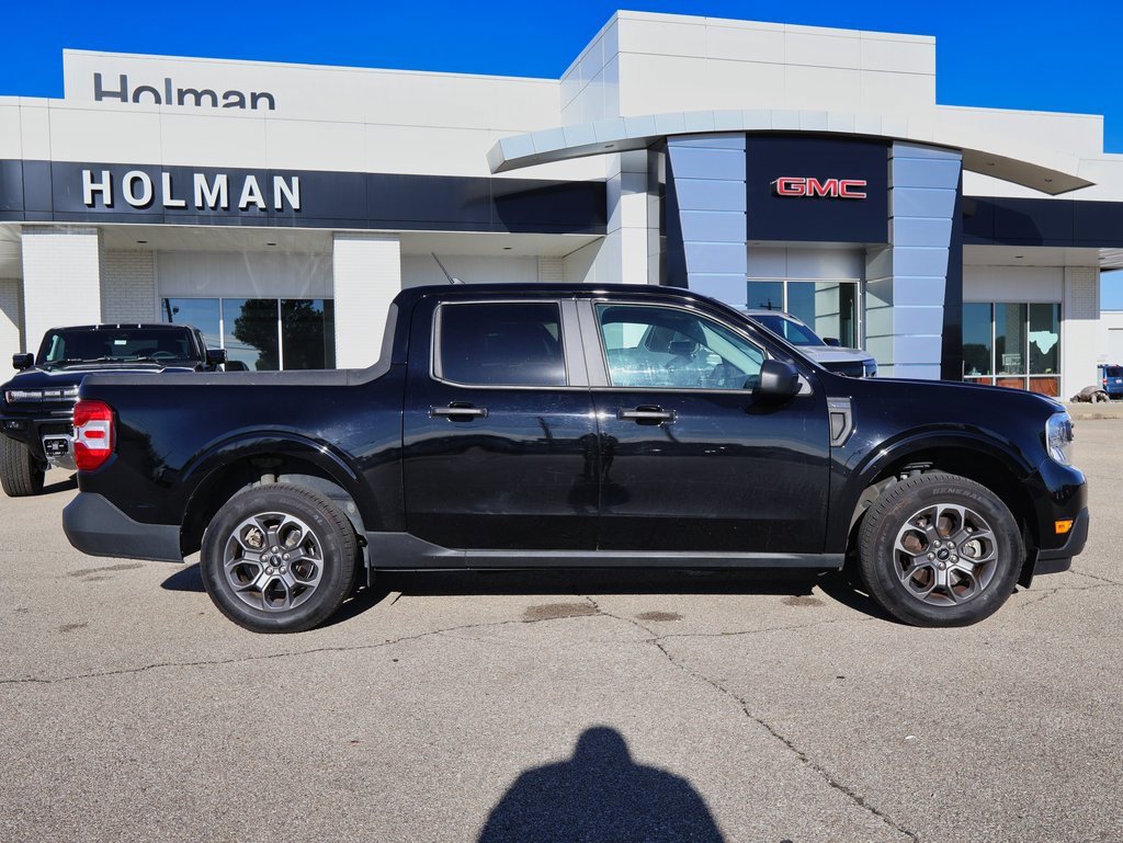 2022 Ford Maverick XL photo 2