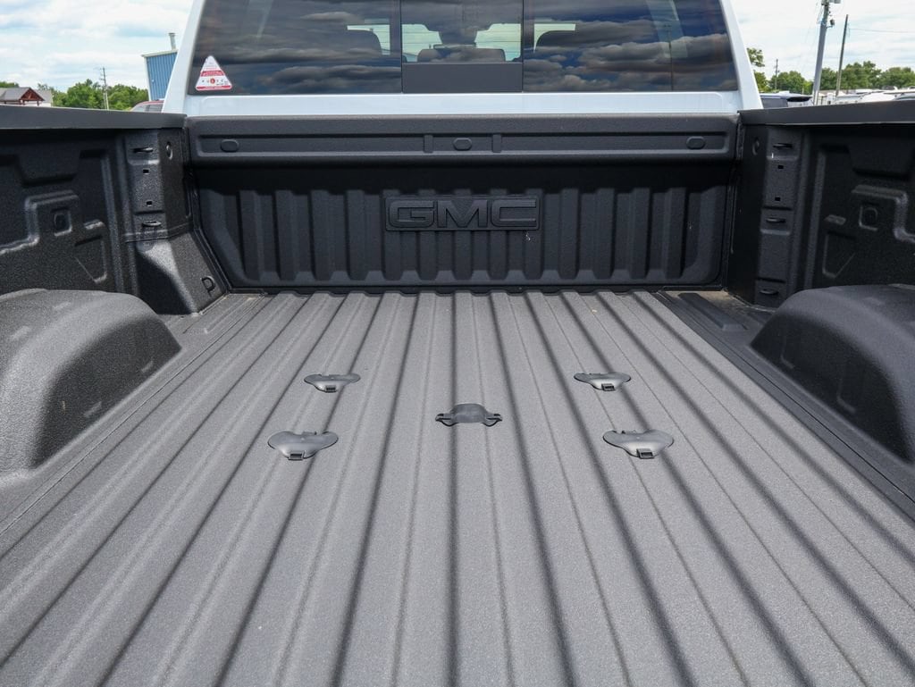 2026 GMC Sierra 2500HD AT4 - Photo 6