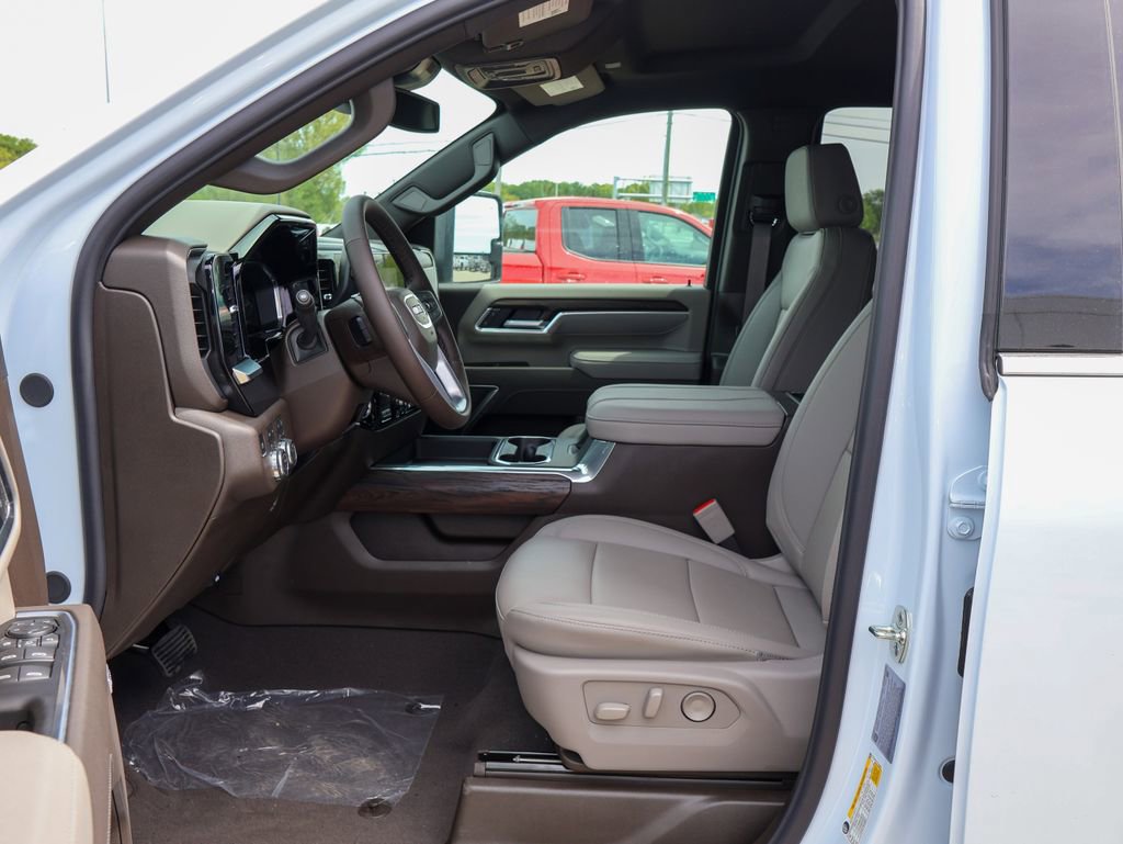 2026 GMC Sierra 2500HD SLT - Photo 8