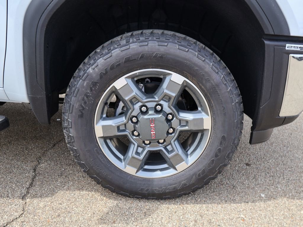 2026 GMC Sierra 2500HD SLT - Photo 32